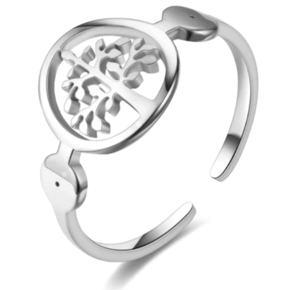 Jewelry - Silver Tree of Life Ring